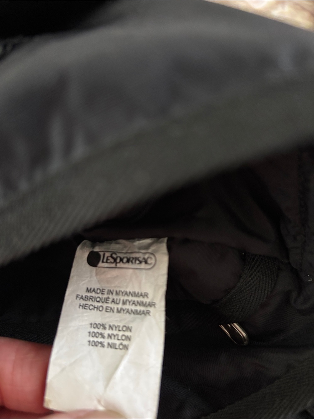 LeSportsac Small Black crossbody nylon bag - Picture 10 of 10